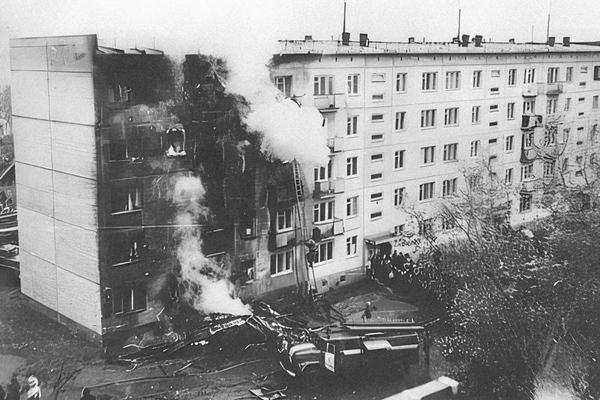 Фото Погибли мгновенно. Опубликованы кадры самых страшных трагедий в истории Новосибирска 4